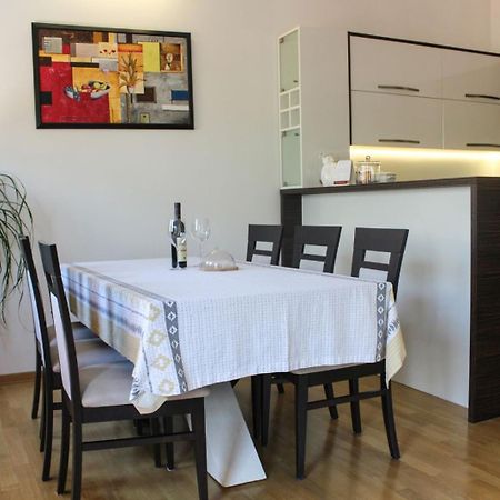 Capital Apartment Kotor Bagian luar foto