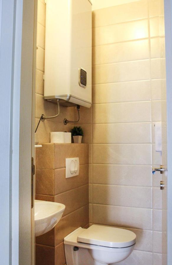 Capital Apartment Kotor Bagian luar foto