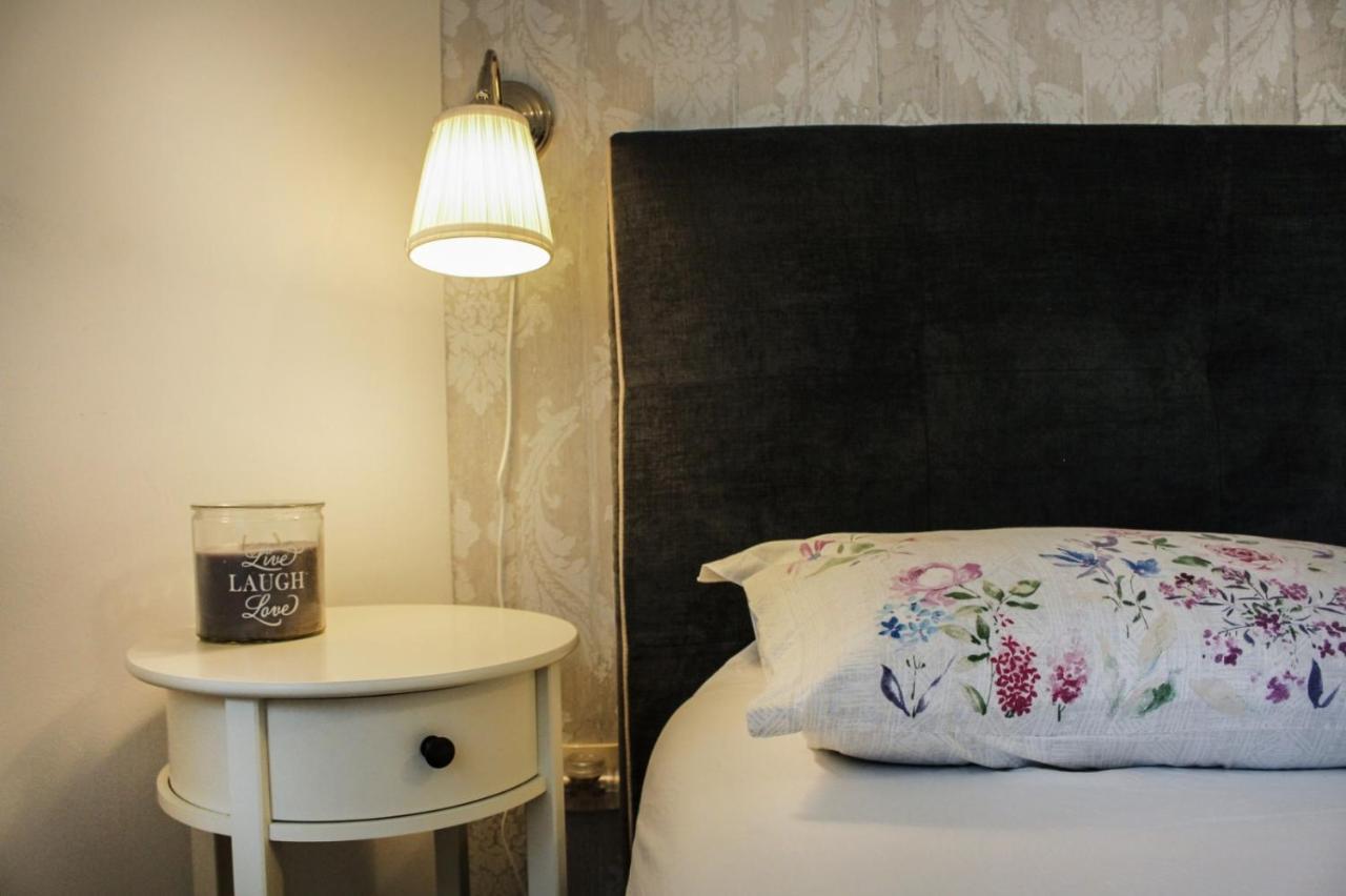 Capital Apartment Kotor Bagian luar foto